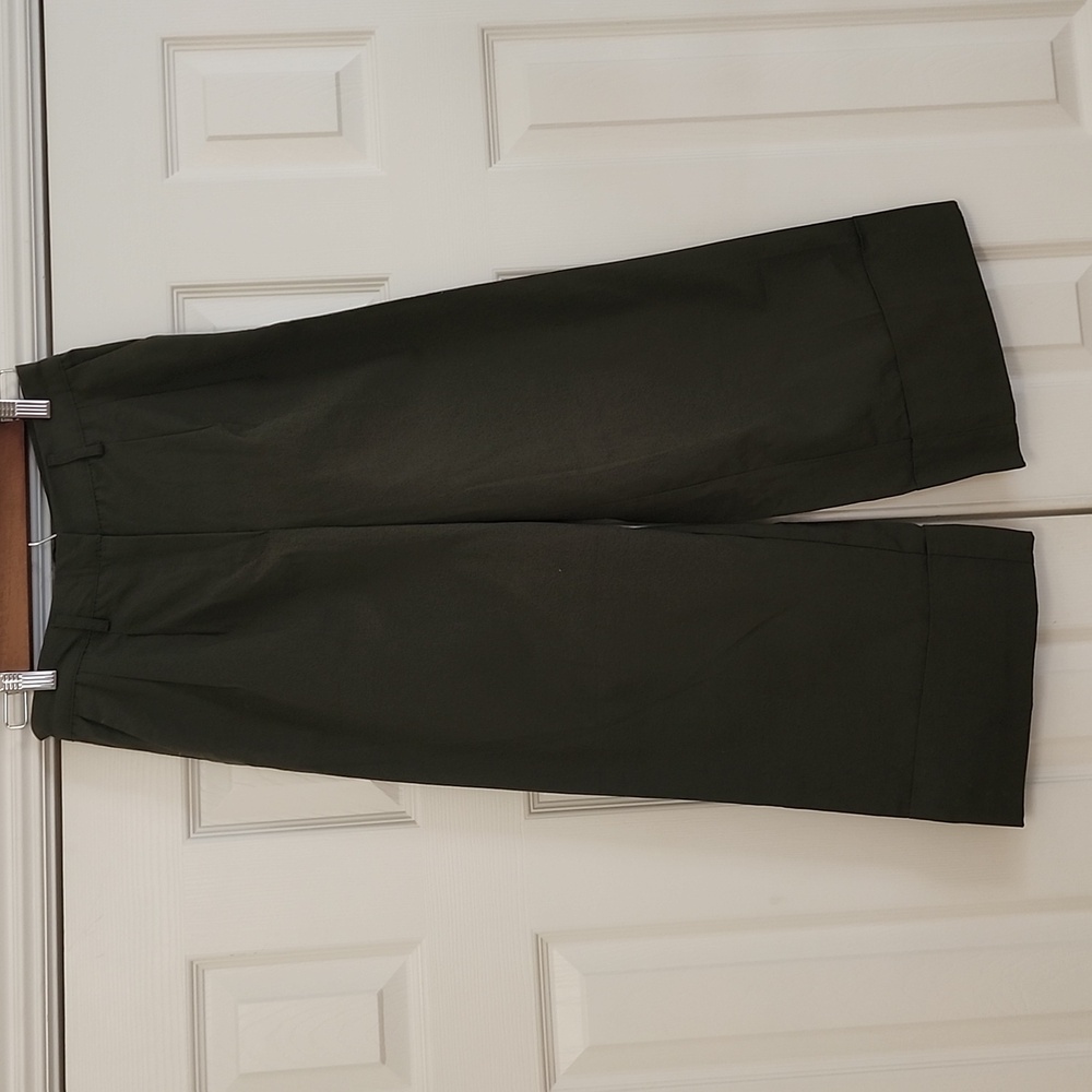 Women's Who What Wear Wide Leg Trousers Color: Army Green Size:2